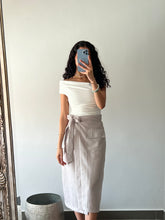 Load image into Gallery viewer, SKIRT
